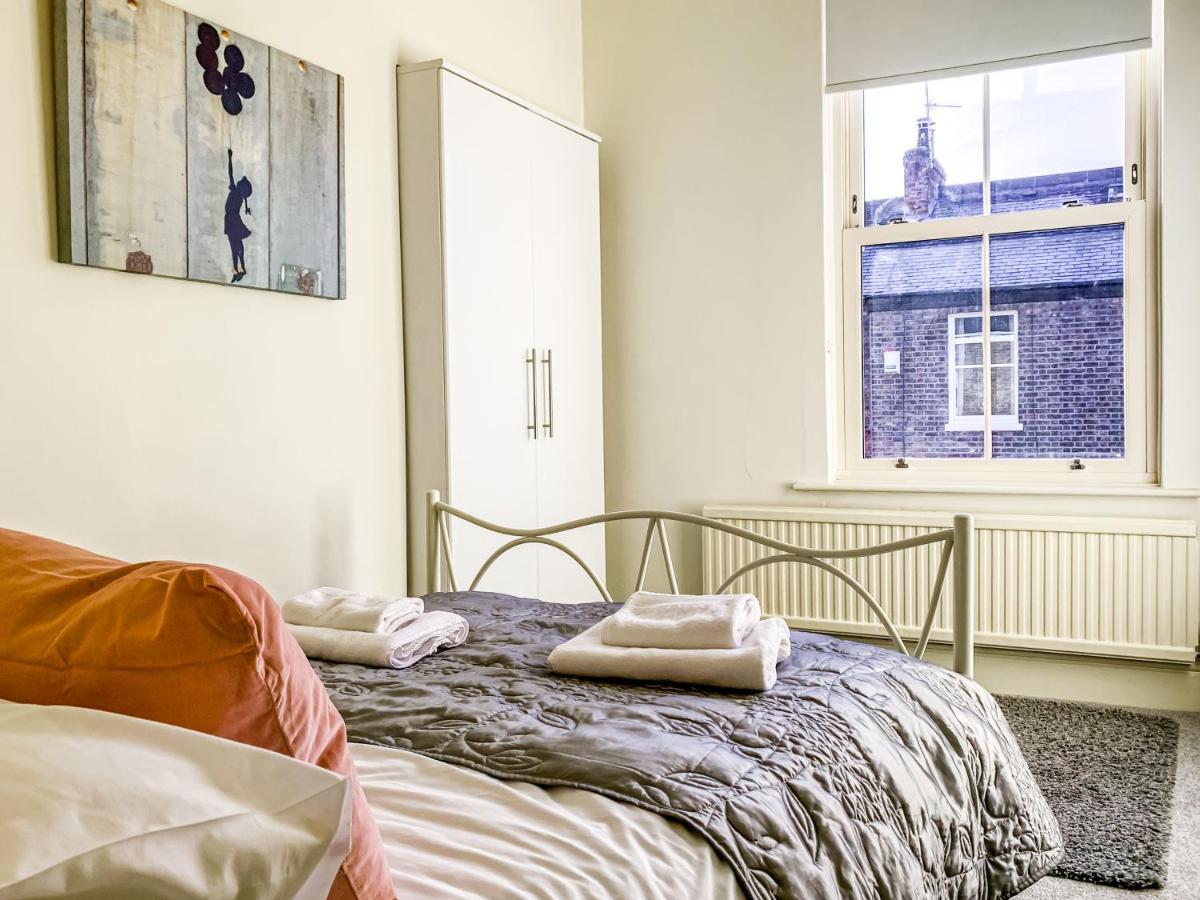 The Vines - Stunning Period Home With Free Parking York Exterior photo